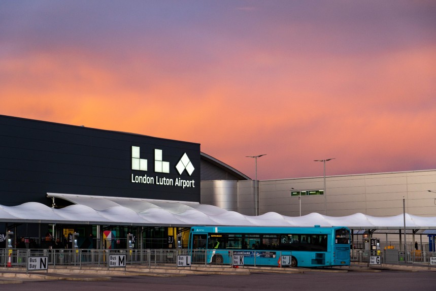 Luton Airport rendering from front